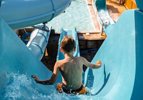 Toboggans au camping Mer et Soleil d'Oléron